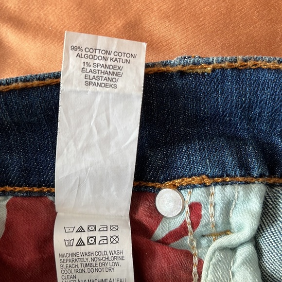 Lucky Brand curvy jeans - Picture 10 of 10
